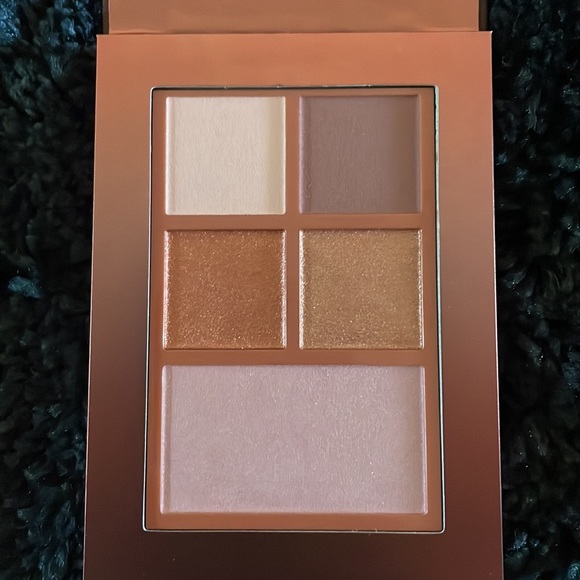 Buxom Hot Toddy eye and cheek palette - Picture 3 of 8